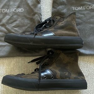 TOM FORDdesigner suede Mens High-Top brown black Sneakers Sz 8 2 bags, ext laces